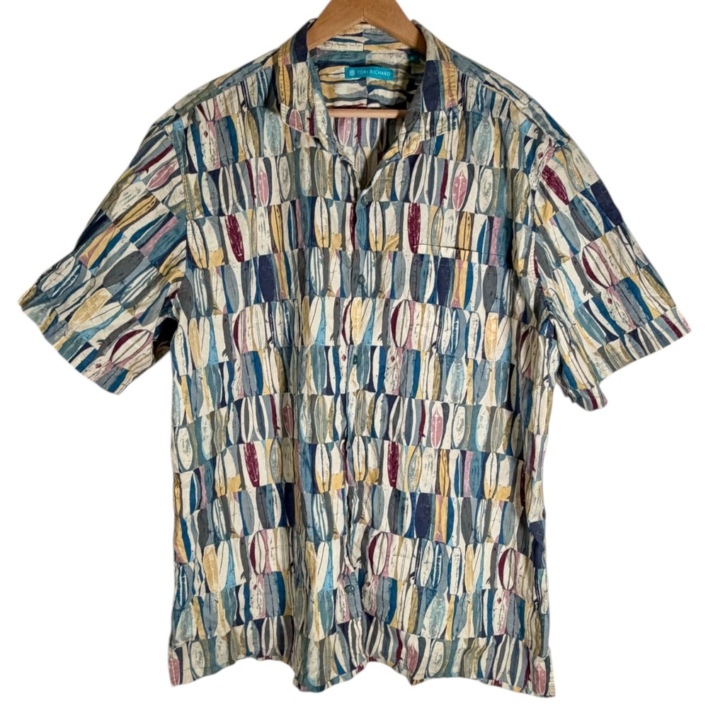 Tori Richard Multicolor Surfboard Print Short Sleeve Button-Down Shirt. Nice